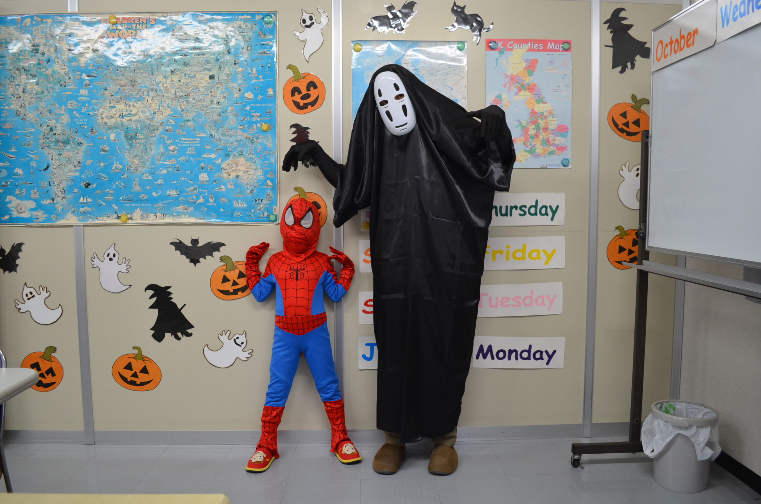 保護中: Halloween2025(水曜16:30）